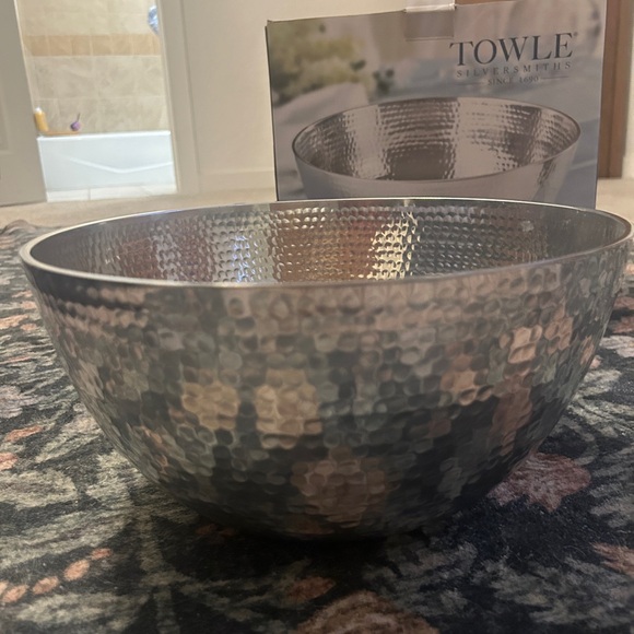 Towle Serving Bowl- New in Box - Picture 6 of 6